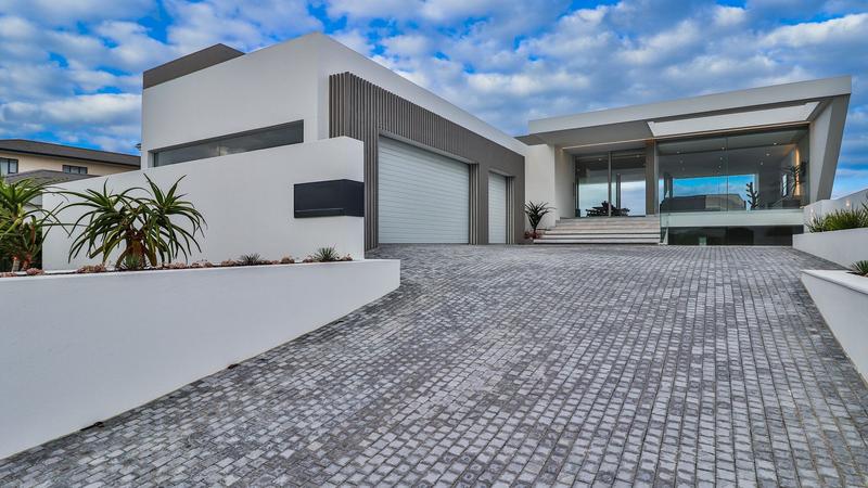 4 Bedroom Property for Sale in Pinnacle Point Golf Estate Western Cape